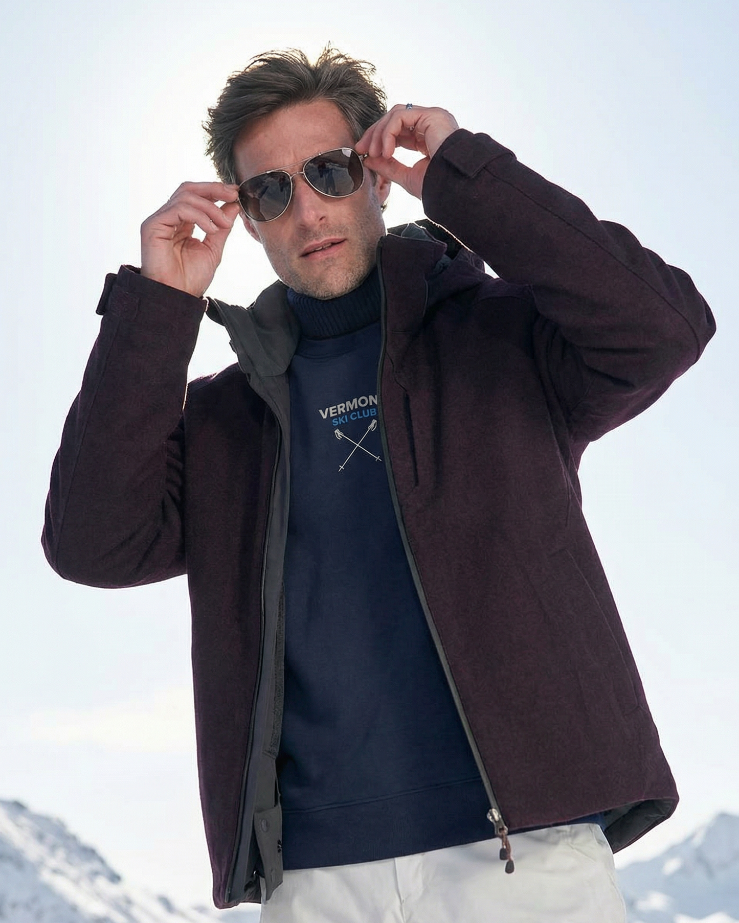 Vermont Ski Club Embroidered men Premium Sweatshirt - Jhonnybgoods