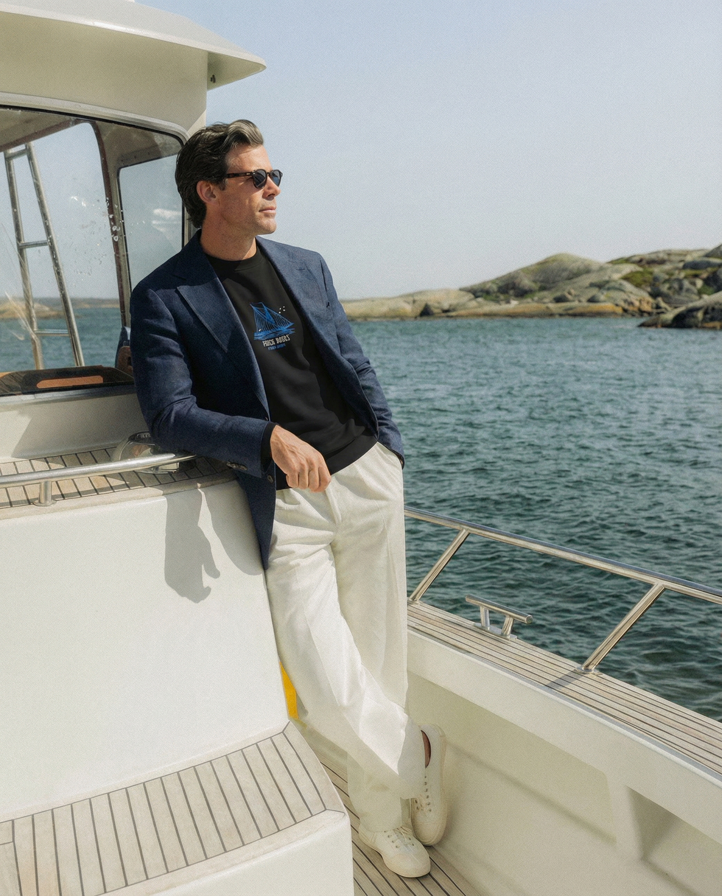 Outer Banks Sailing Club – Embroidered Men’s Premium Sweatshirt - Jhonnybgoods