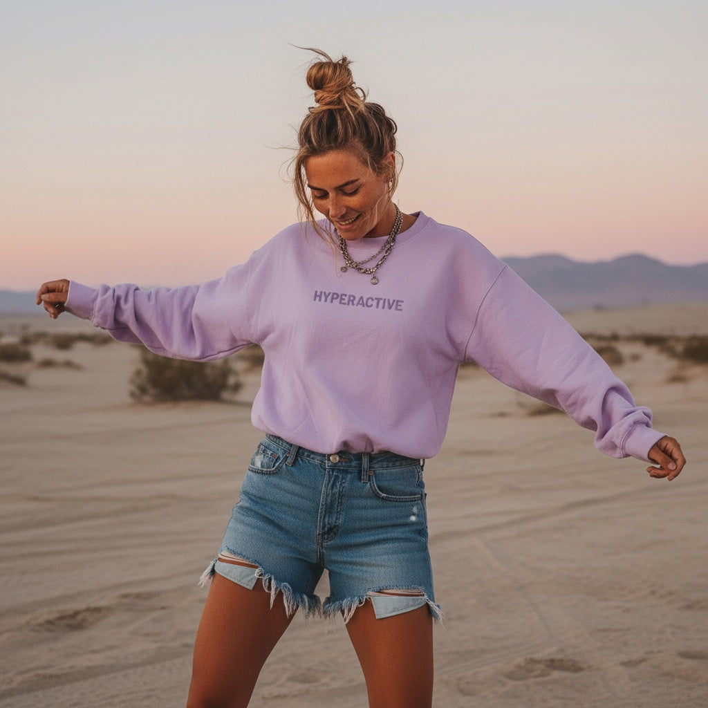 Hyperactive - Women's embroiderd vintage washed sweatshirt