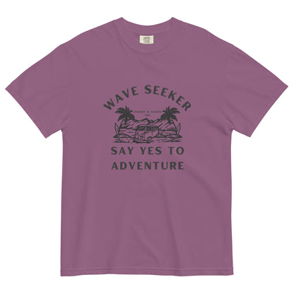 Wave Seeker Men garment-dyed heavyweight t-shirt