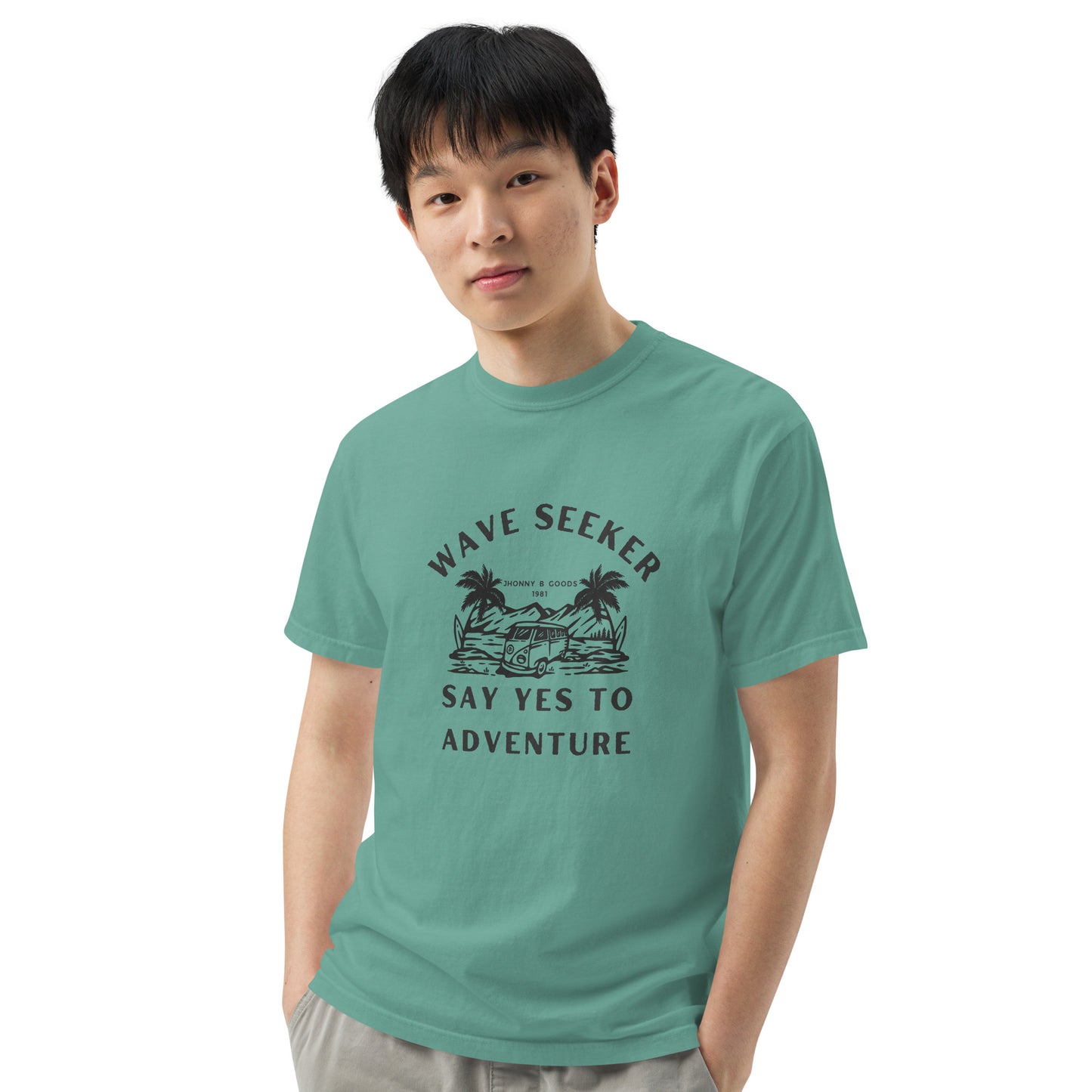 Wave Seeker Men garment-dyed heavyweight t-shirt