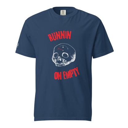 Runnin on empty men garment-dyed heavyweight t-shirt