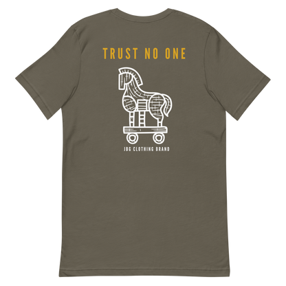 Trust No one Women's -shirt