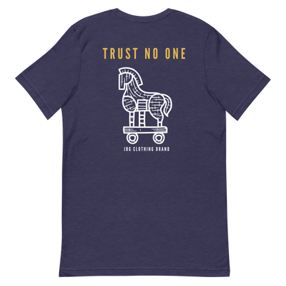 Trust No one Women's -shirt